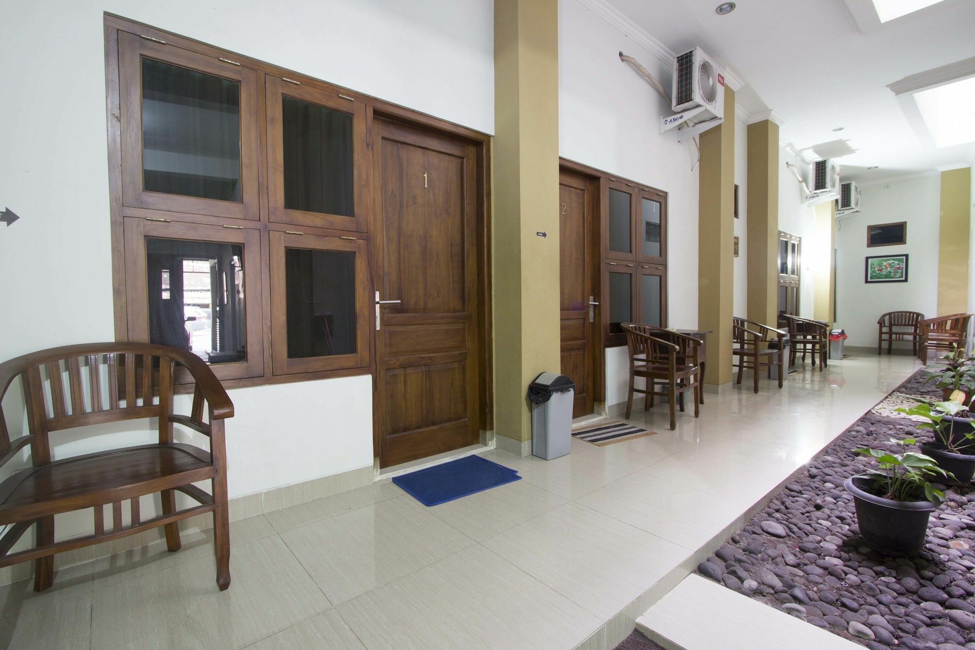فندق Reddoorz @ Rejowinangun Kota Gede Baturetno المظهر الخارجي الصورة